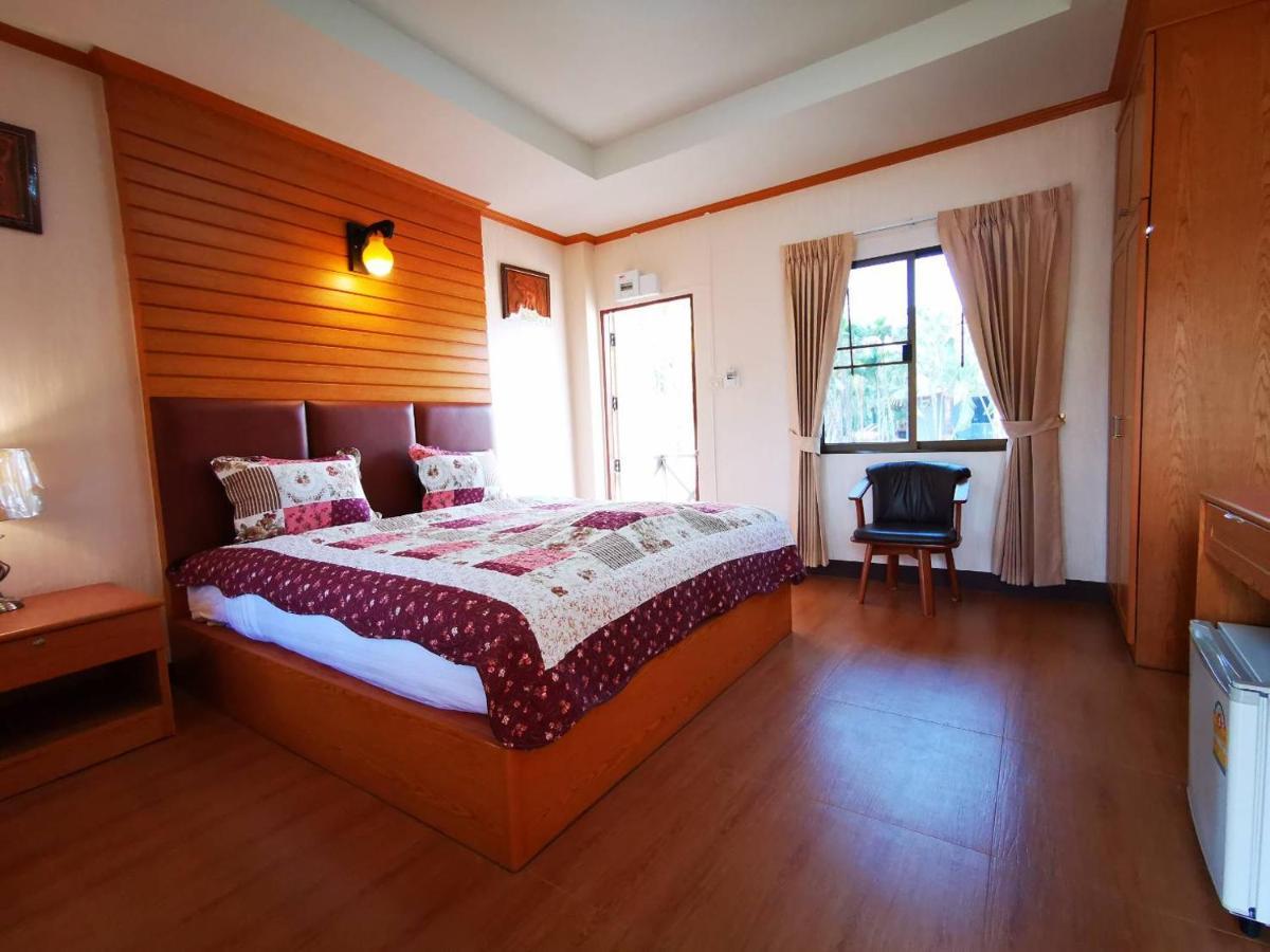 Rs Phong Riverside Resort Khon Kaen Exterior photo